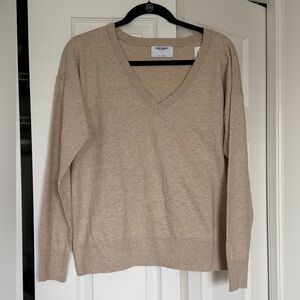 NWT Old Navy Beige V-Neck Pullover